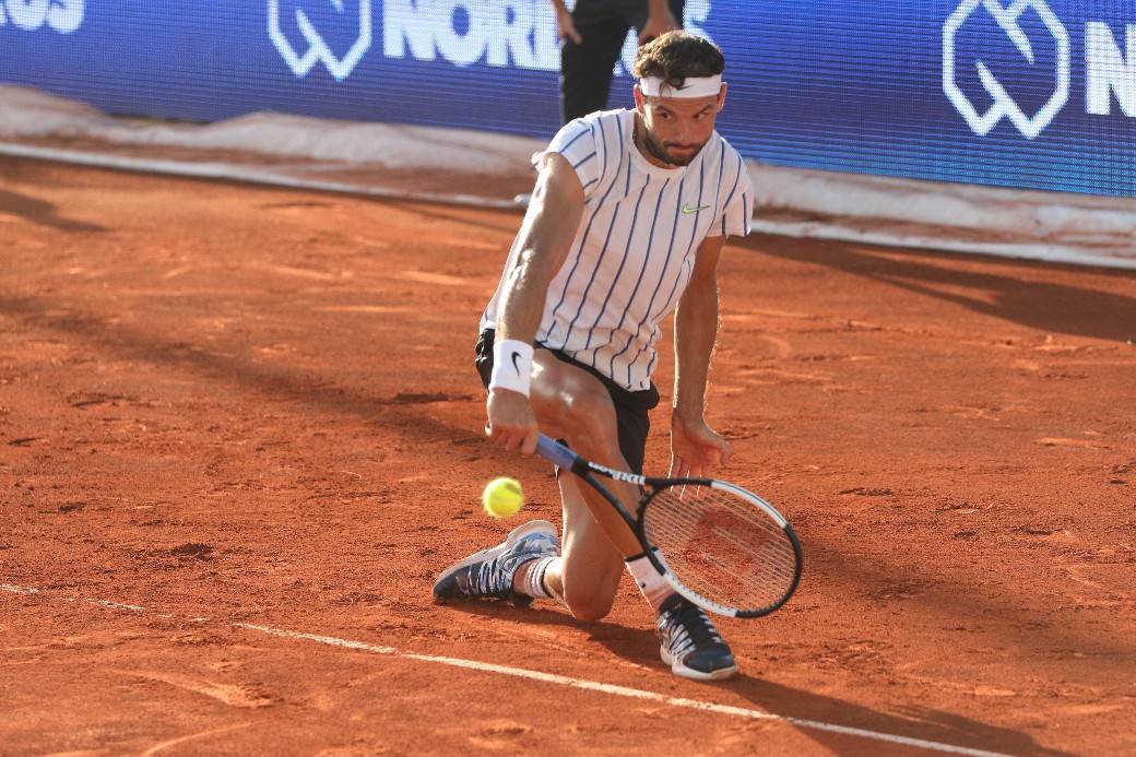 Novak Đoković Hrvati kritikuju Adria tour ugrozili živote jer se nekome udarala loptica korona virus