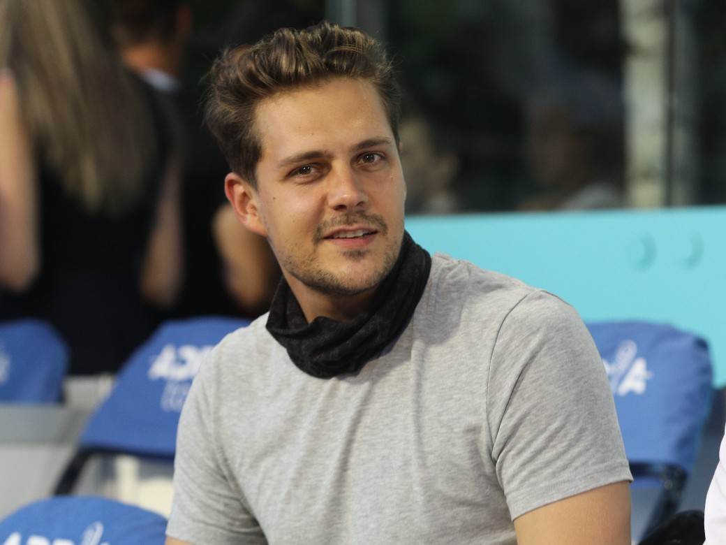 Šta se desilo s Twitter profilom Miloša Bikovića