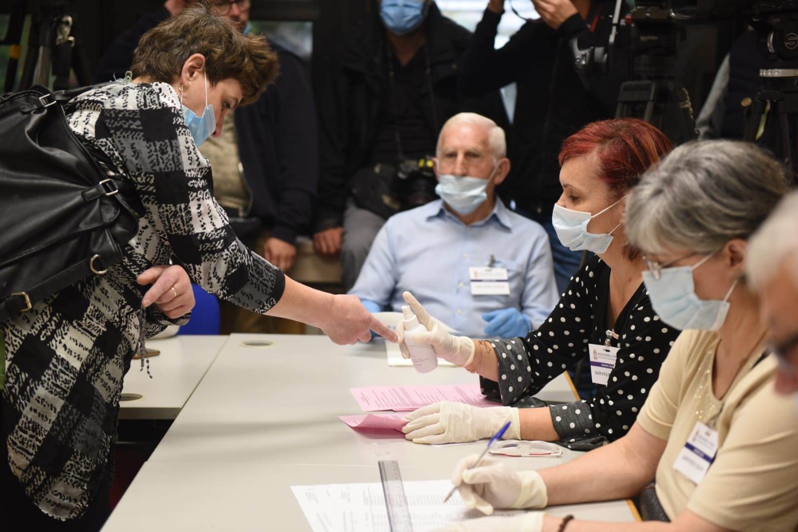 Izbori 2020. - prvi glasači