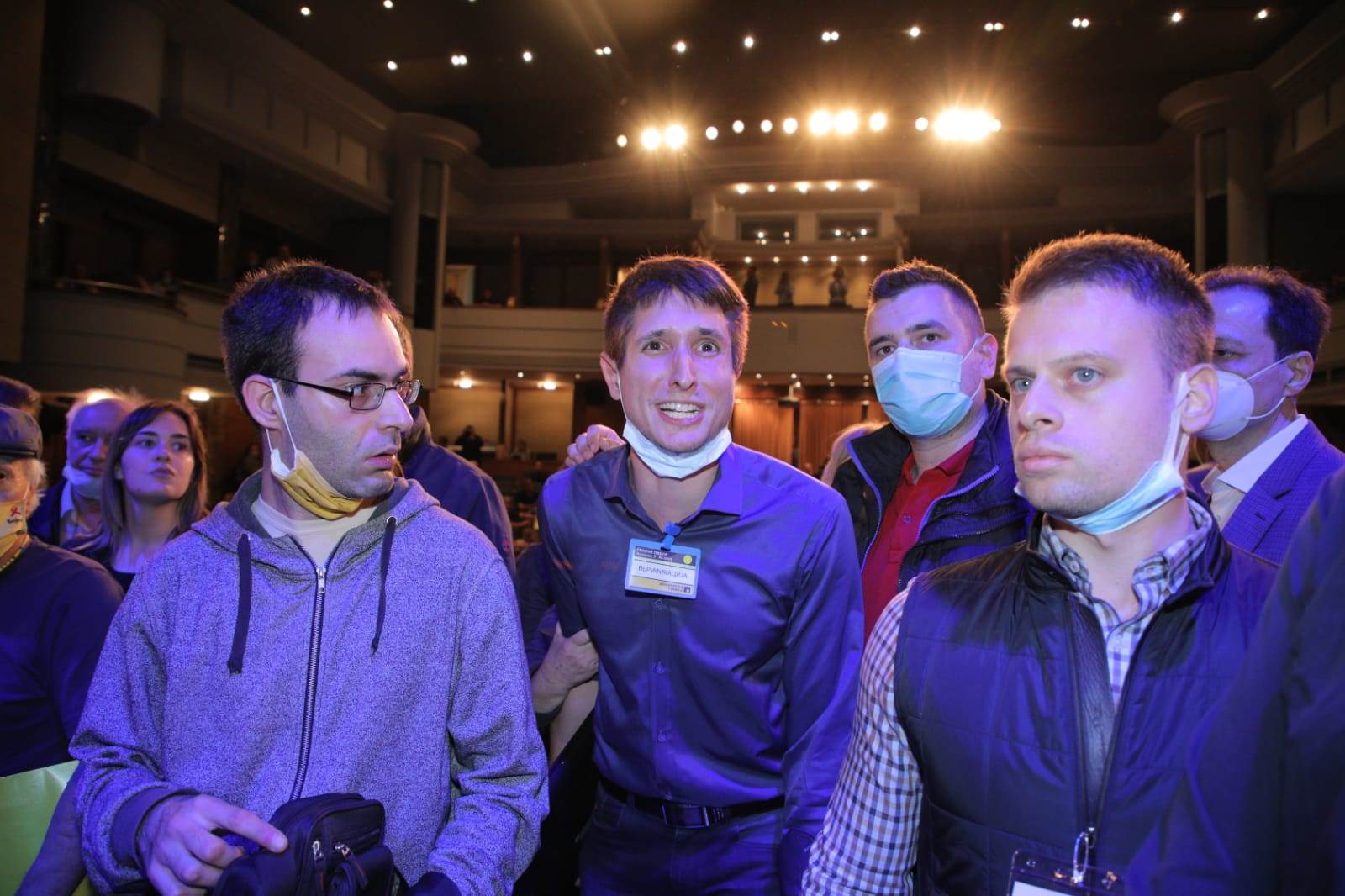 Sednica GO Demokratske stranke-incident