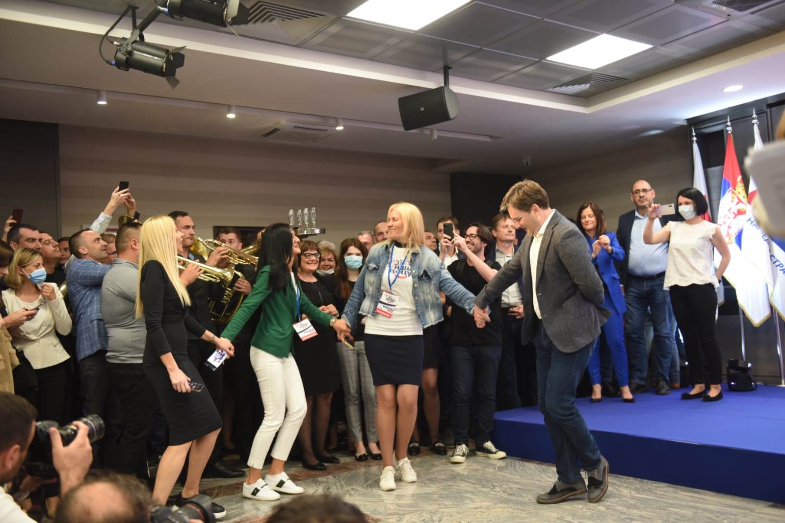 Aleksandar Vučić izbori pobeda SNS izjava