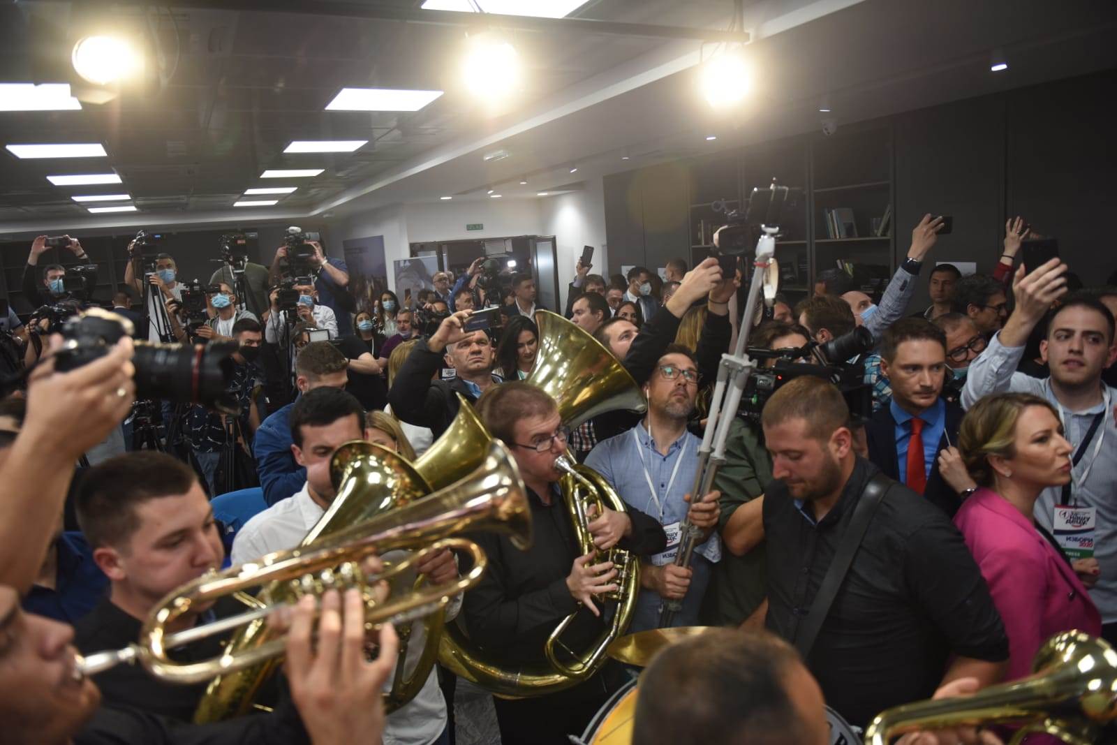 Aleksandar Vučić izbori pobeda SNS izjava