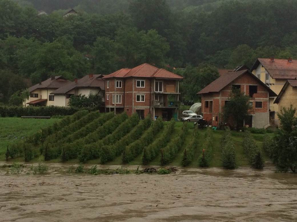 Poplave Ljubovija Osečina Kosjerić evakuacija
