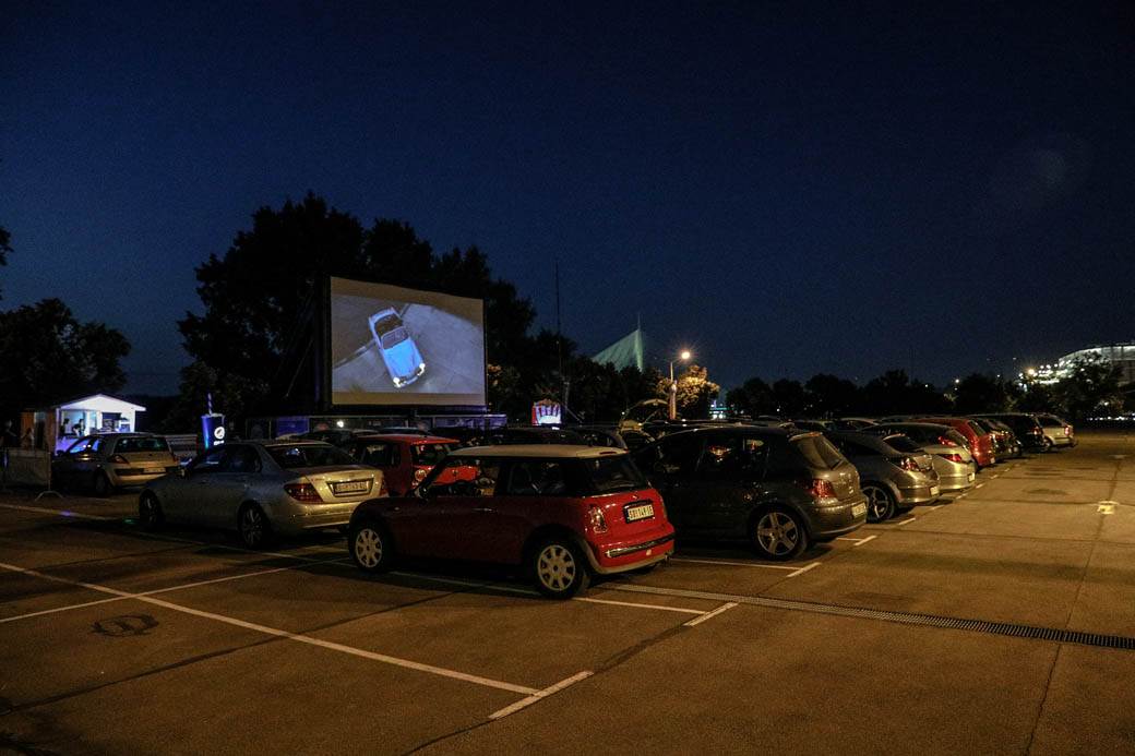 Drive in bioskop Ada: Bilo jednom u holivudu 