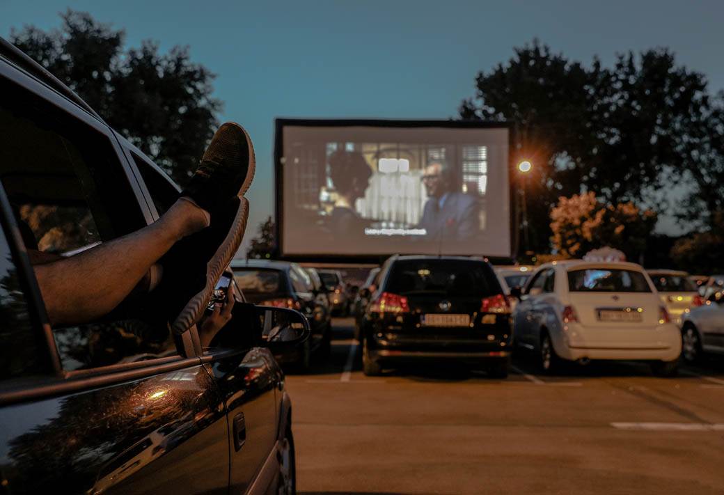 Drive in bioskop Ada: Bilo jednom u holivudu 