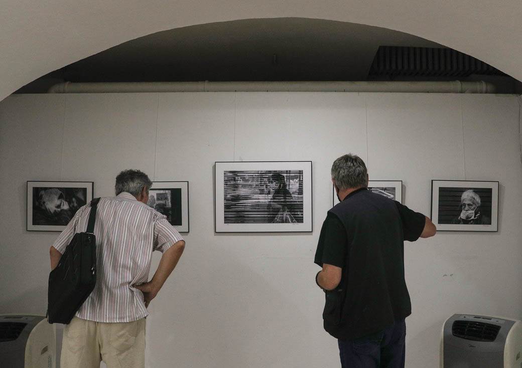 Korona virus Srbija: FOTOGRAFIJE! Goran Sivački - Još uvek si napolju izložba