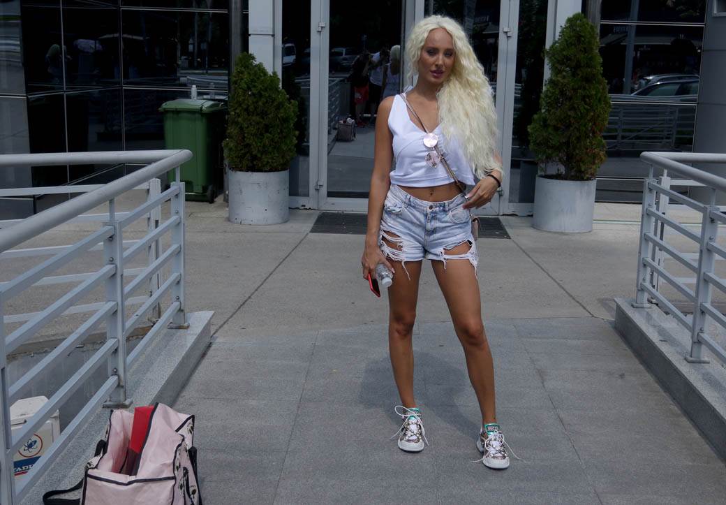 luna djogani napumpala usne video