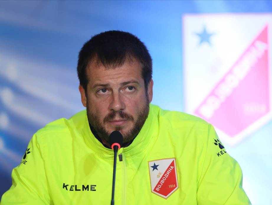 Nenad Lalatović: Heroji brane Ukrajinu na frontu