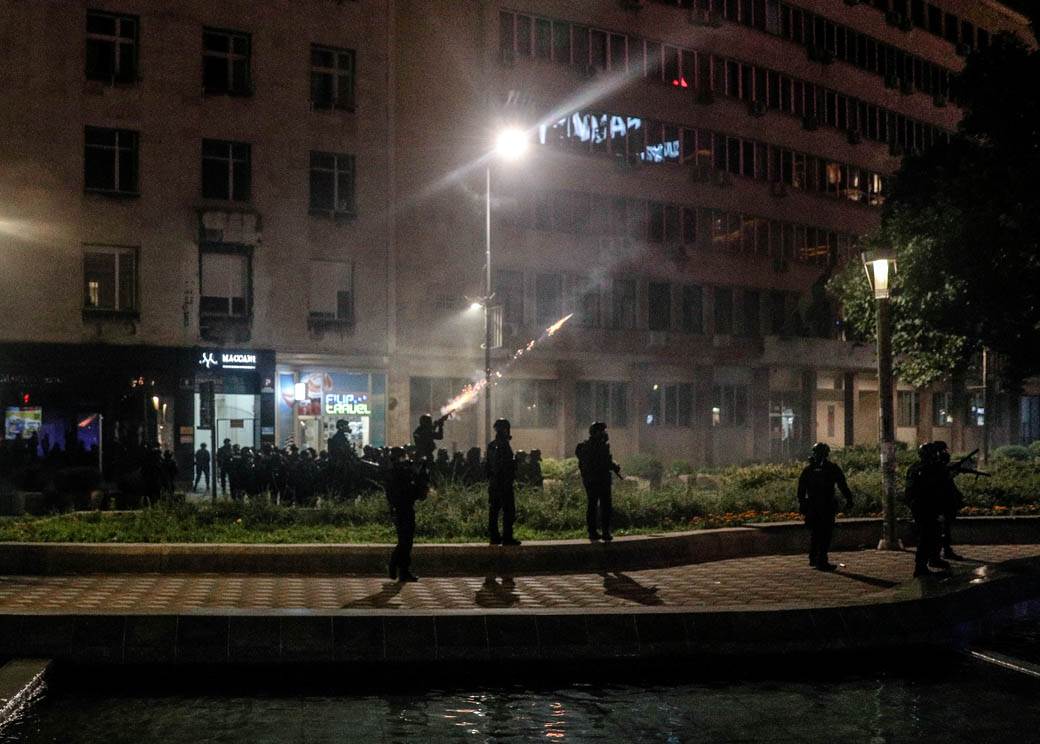  Vučić o demonstracijama i neredima u Beogradu - uplivi stranih službi