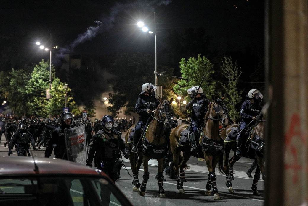  Vučić o demonstracijama i neredima u Beogradu - uplivi stranih službi