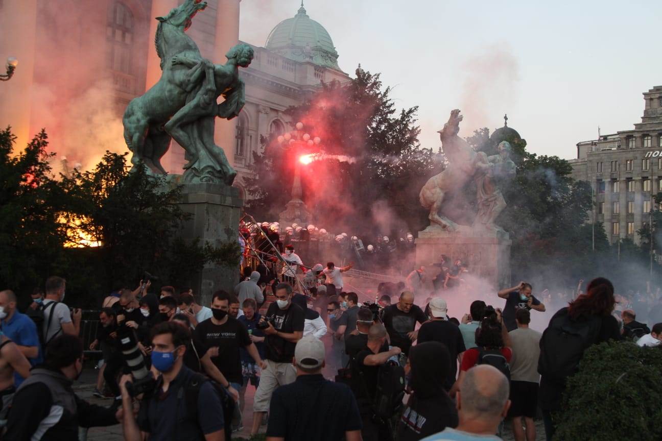 sud protest hapšenje pritvor oslobođeni
