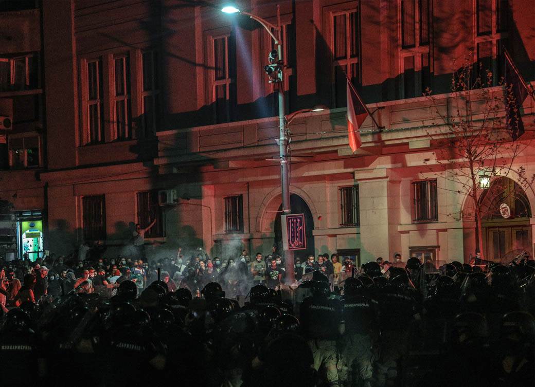 Demonstracije u Beogradu - Ambasada SAD