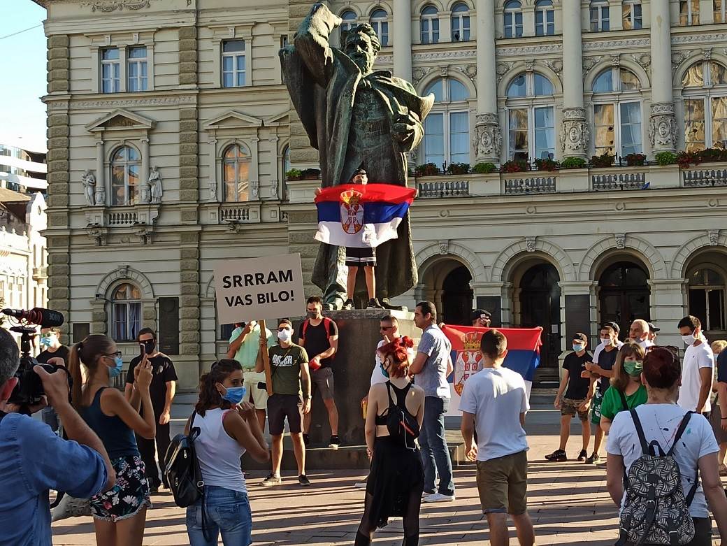 Protest-Novi Sad-treći dan