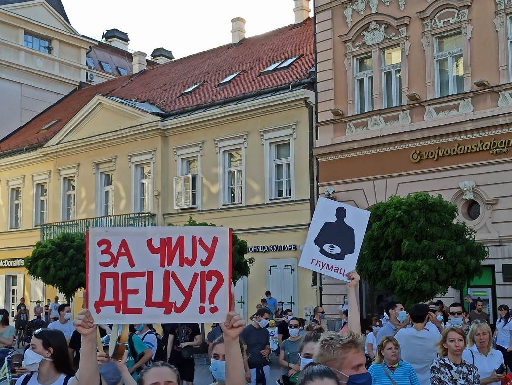 Protest-Novi Sad-treći dan