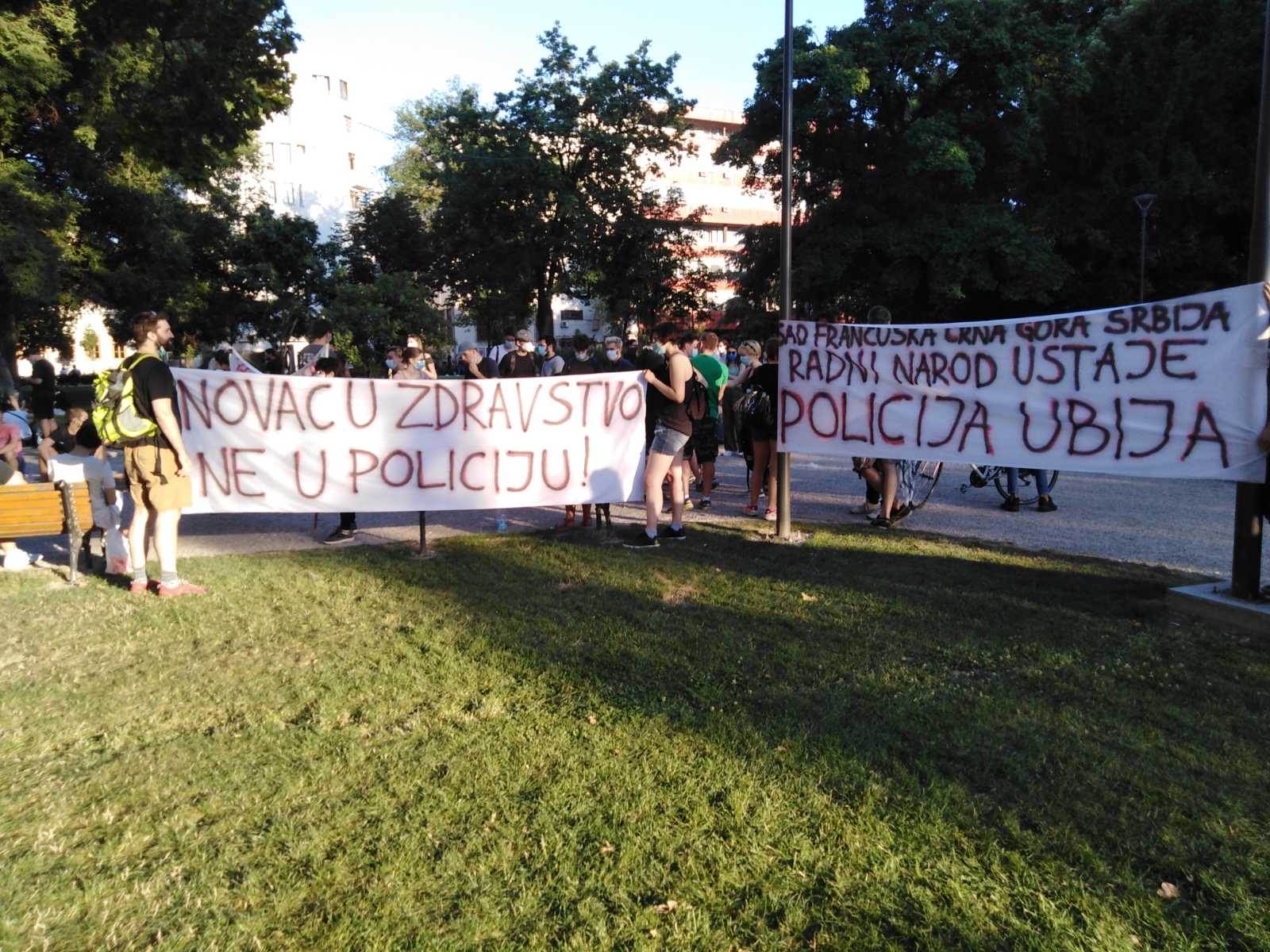 Srđan Nogo pucao na Skupštinu - puška za pejntbol - najnovije vesti