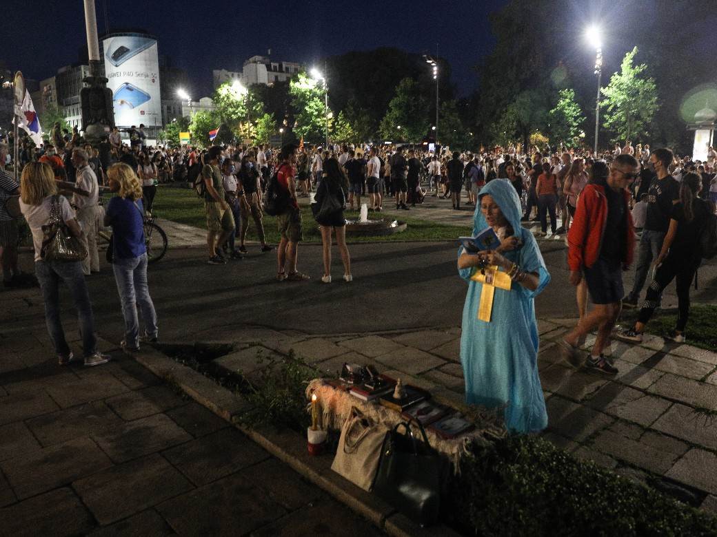 Protesti - korona virus - koliko je zaraženih - Zlatibor Lončar