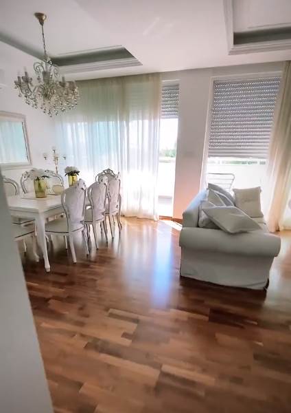 Dara Bubamara stan komšije bakšiš