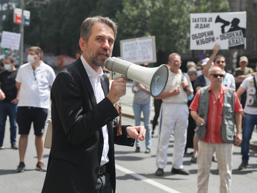 Protest - Upravni sud - Obaranje izbora - Saša Radulović - Dosta je bilo /  FOTO / VIDEO