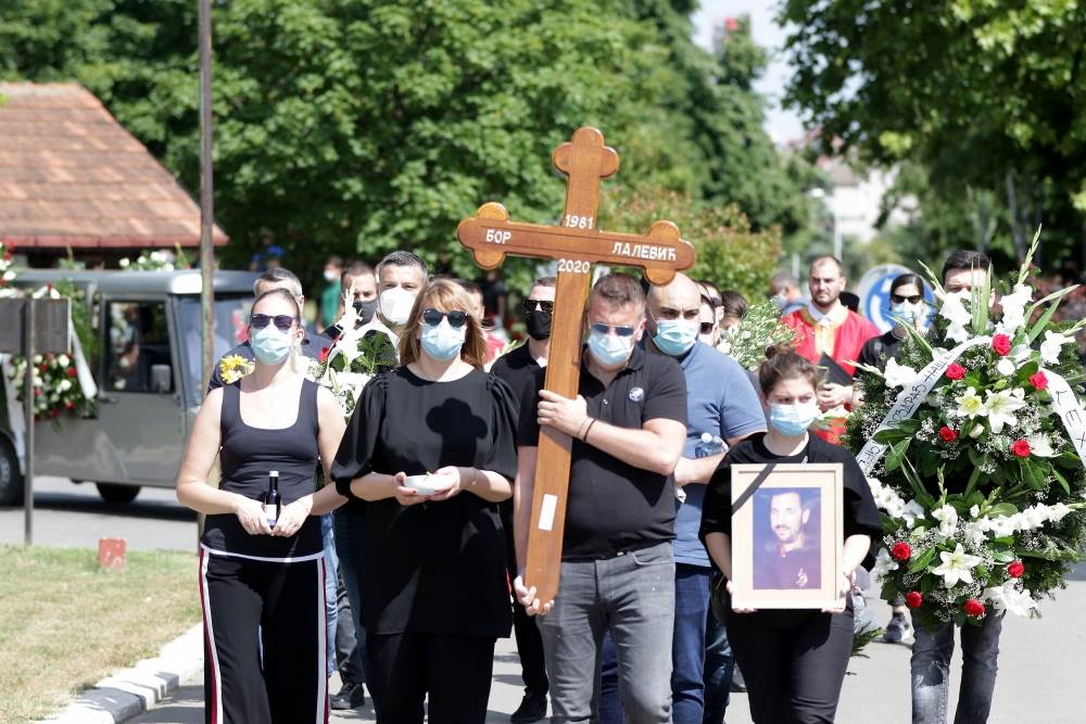 Bor Lalević sahrana korona virus
