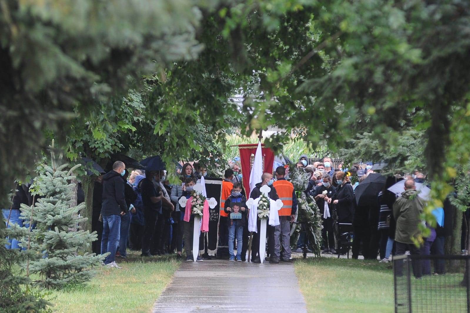 Novi Karlovci, saobraćajna nesreaća- smrt . poginula deca - alkohol - brzina 