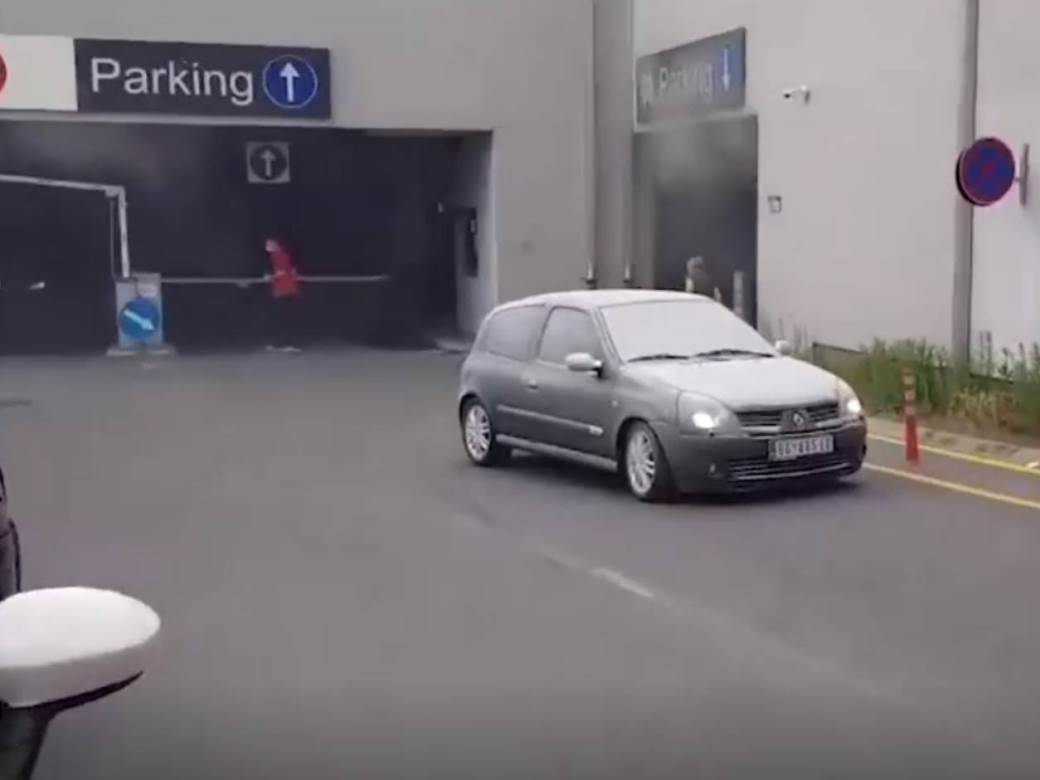  beograd čukarica požar najnovija vestržni centar foto video