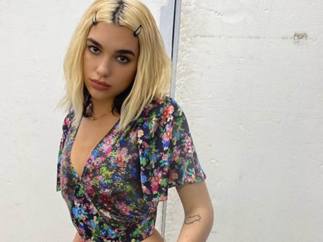 Majka Dua Lipe podigla 3 prsta