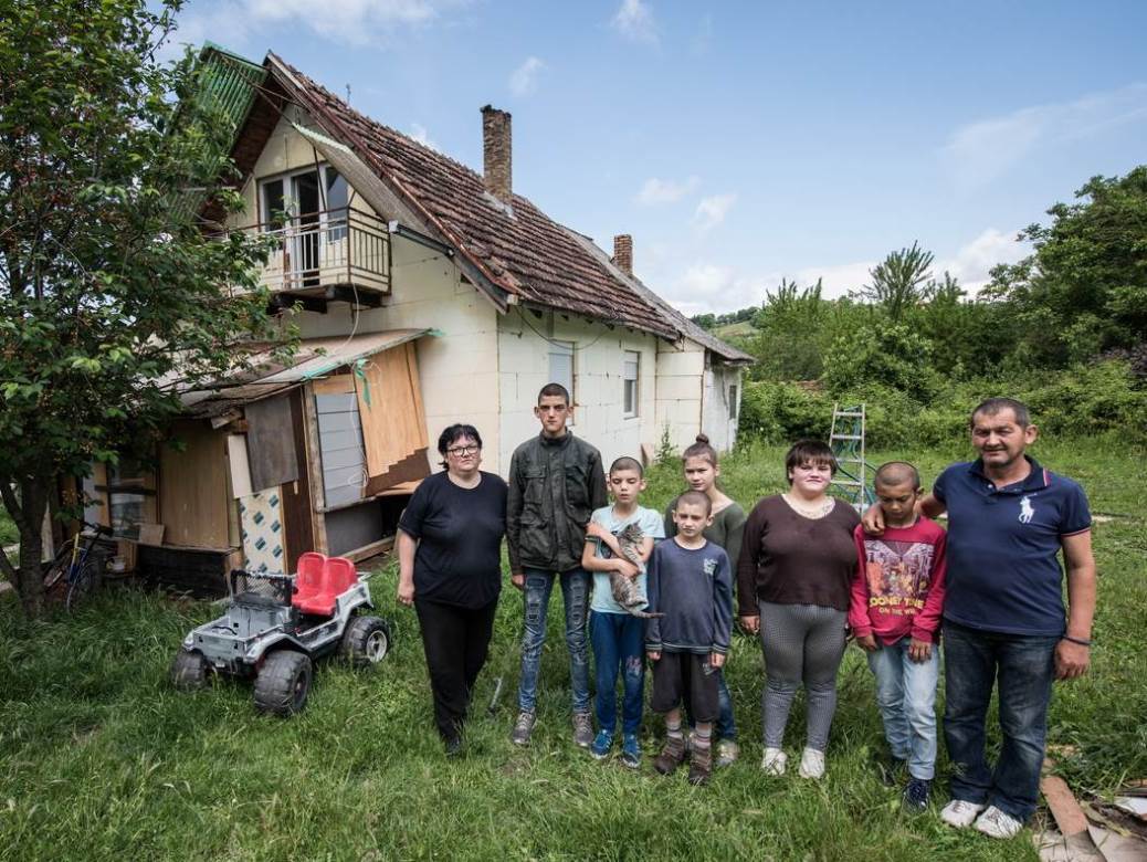 Pomoć-porodica Gavrilović-humanitarna akcija