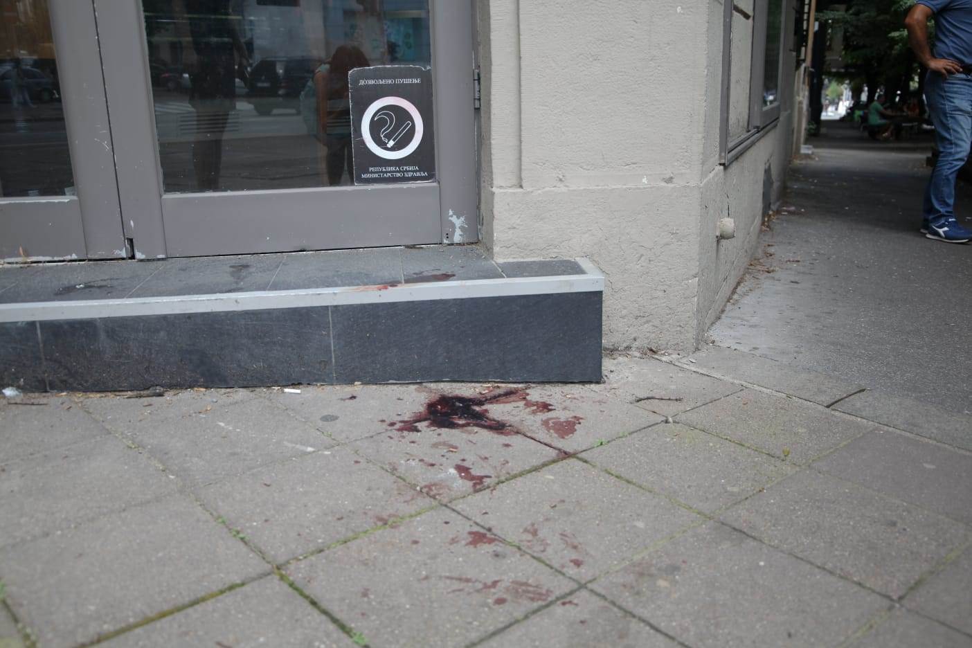 Beograd ubod nožem centar grada muškarac reanimacija urgentni centar