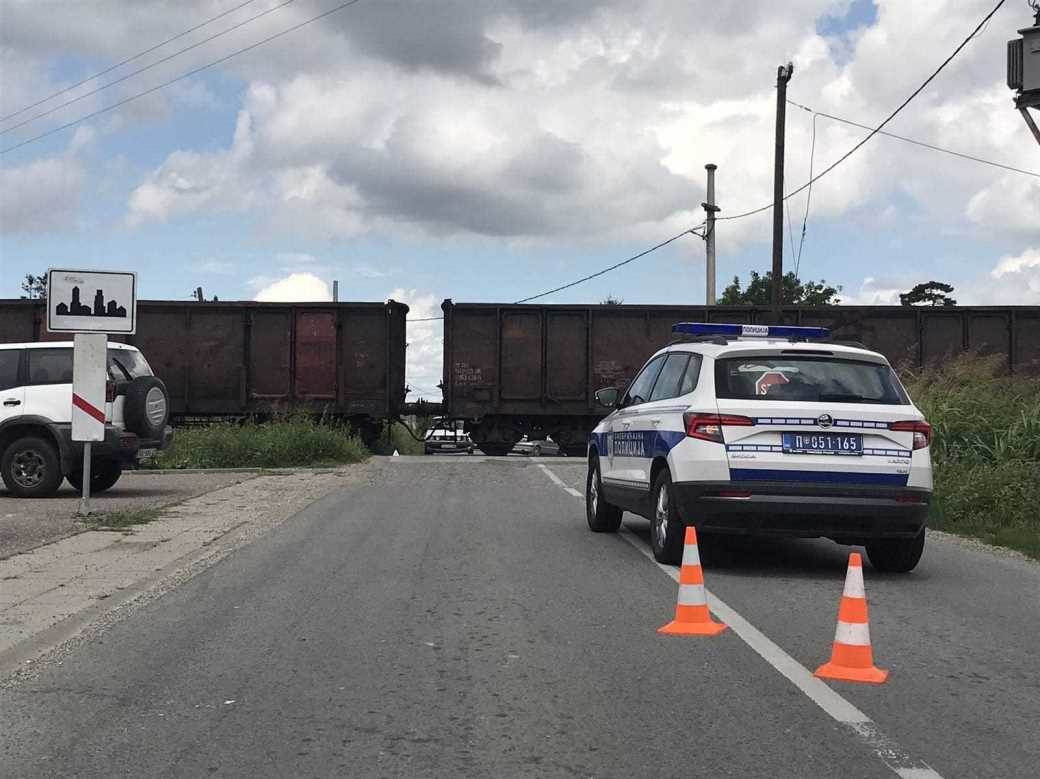 Saobraćajna nesreća Šabac - Pruga - Strradali roditelji - povređena deca 