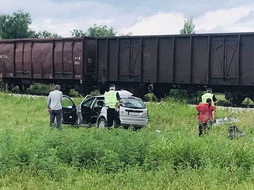 Saobraćajna nesreća Šabac - Pruga - Strradali roditelji - povređena deca 