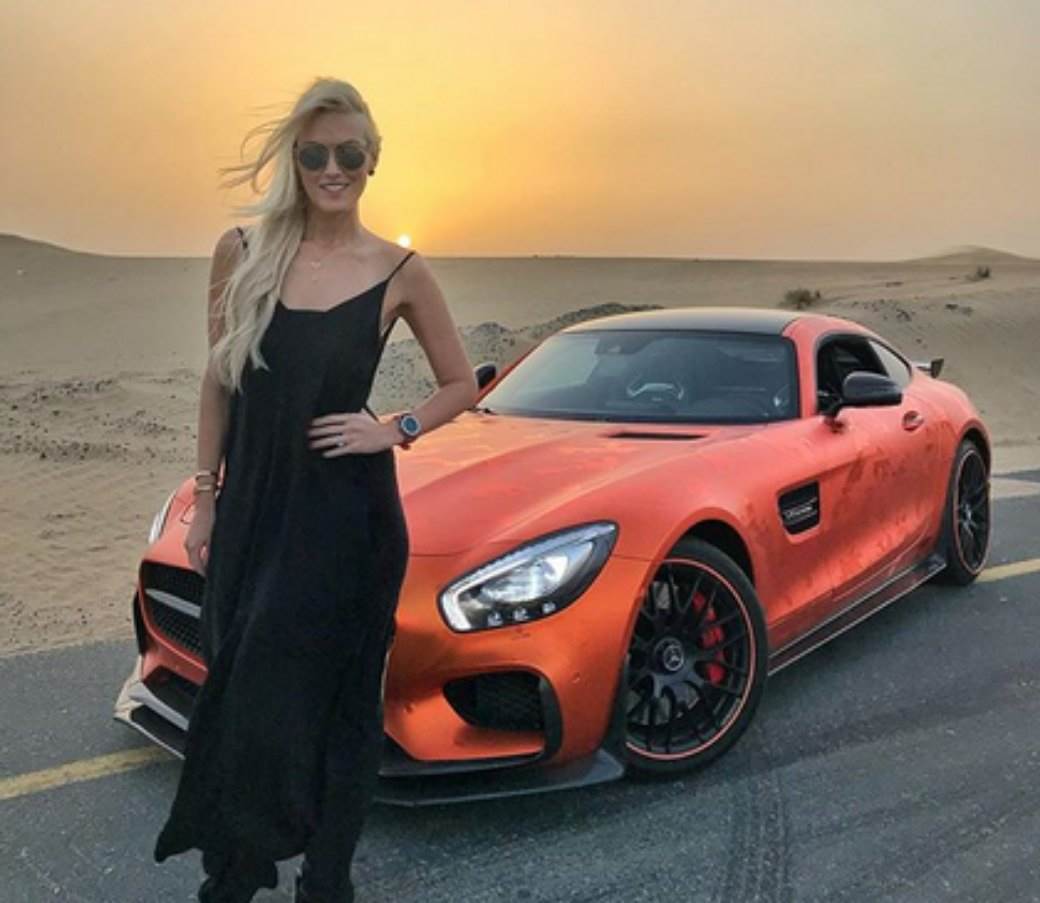Supercar Blonde Aleksandra Hersi Instagram fotografije i video