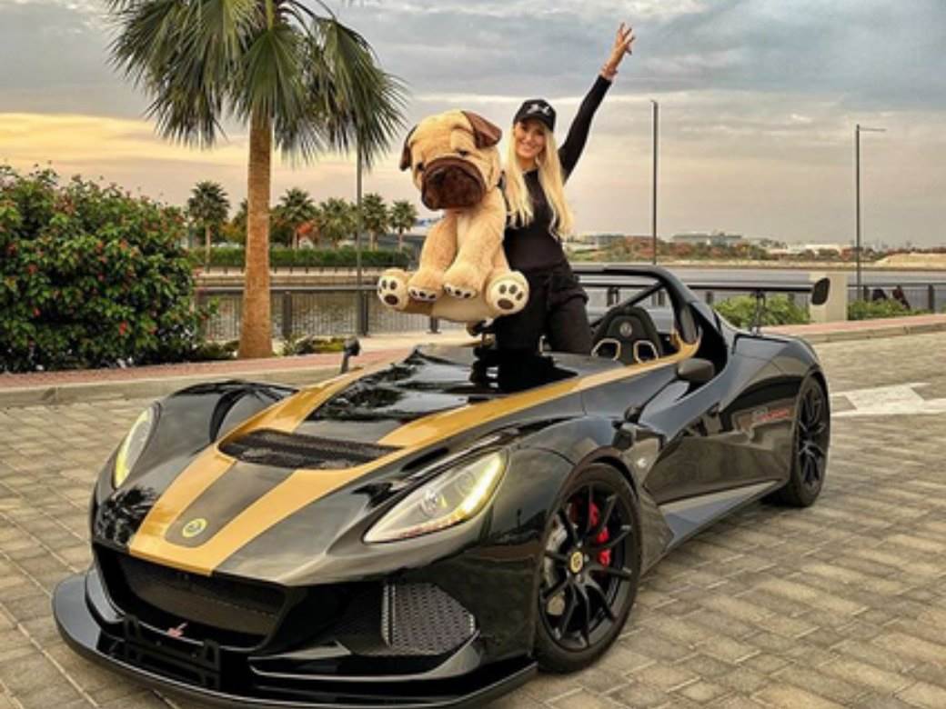 Supercar Blonde Aleksandra Hersi Instagram fotografije i video