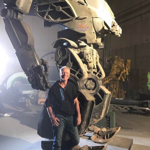 Stiven Lang u Srbiji Zvezda Avatara u Beogradu 