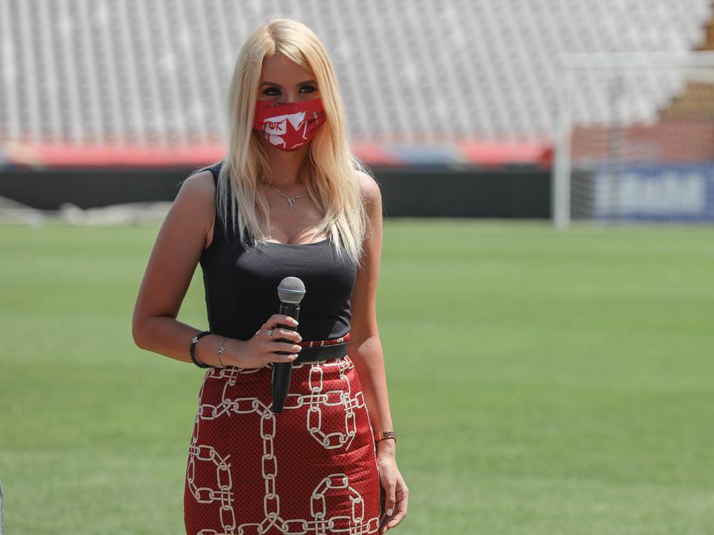 Crvena zvezda Tatjana Šajković dekolte i zaštitna maska FOTOGRAFIJE