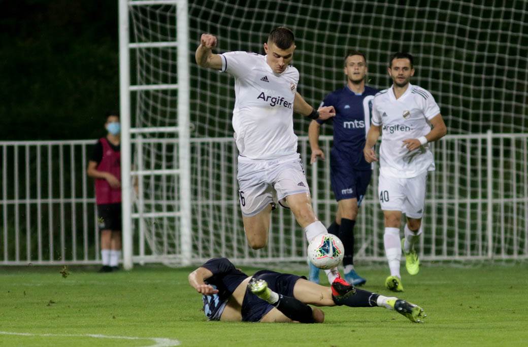 Čukarički - Rad 3:0, navijači na utakmici FOTOGRAFIJE