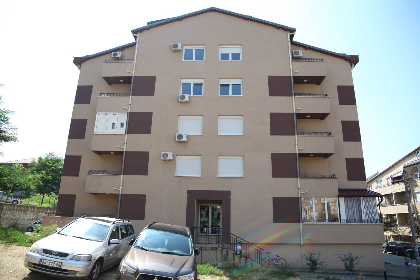 Romana stan drug za struju vratila se u Banjaluku kod roditelja