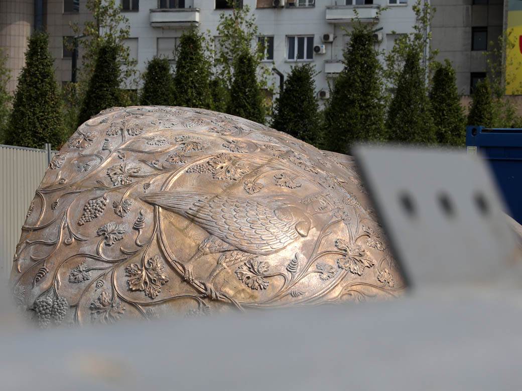 Spomenik Stefan Nemanja postavljanje Savski trg Beograd FOTOGRAFIJE