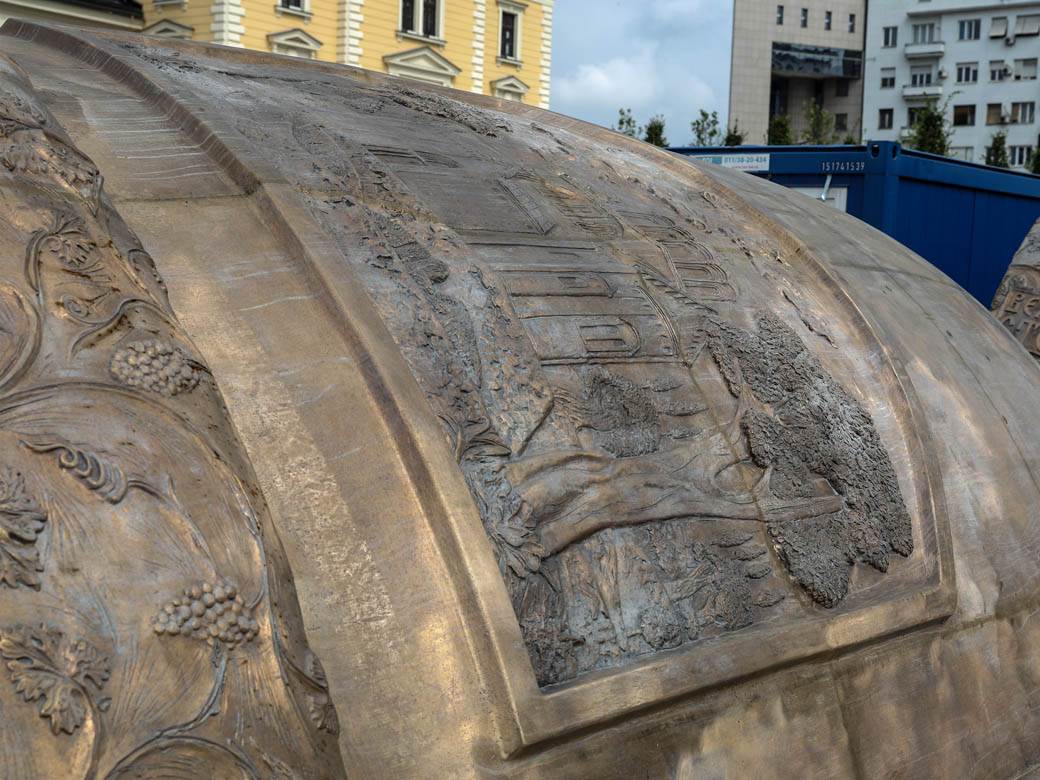Spomenik Stefan Nemanja postavljanje Savski trg Beograd FOTOGRAFIJE