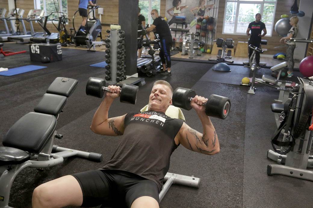 Djordje David teretana vežbanje FOTOGRAFIJE