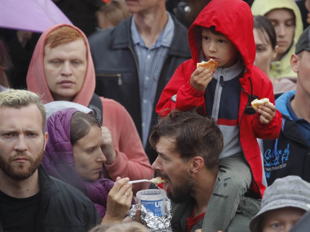 belorusija protesti kontramiting lukašenko foto video