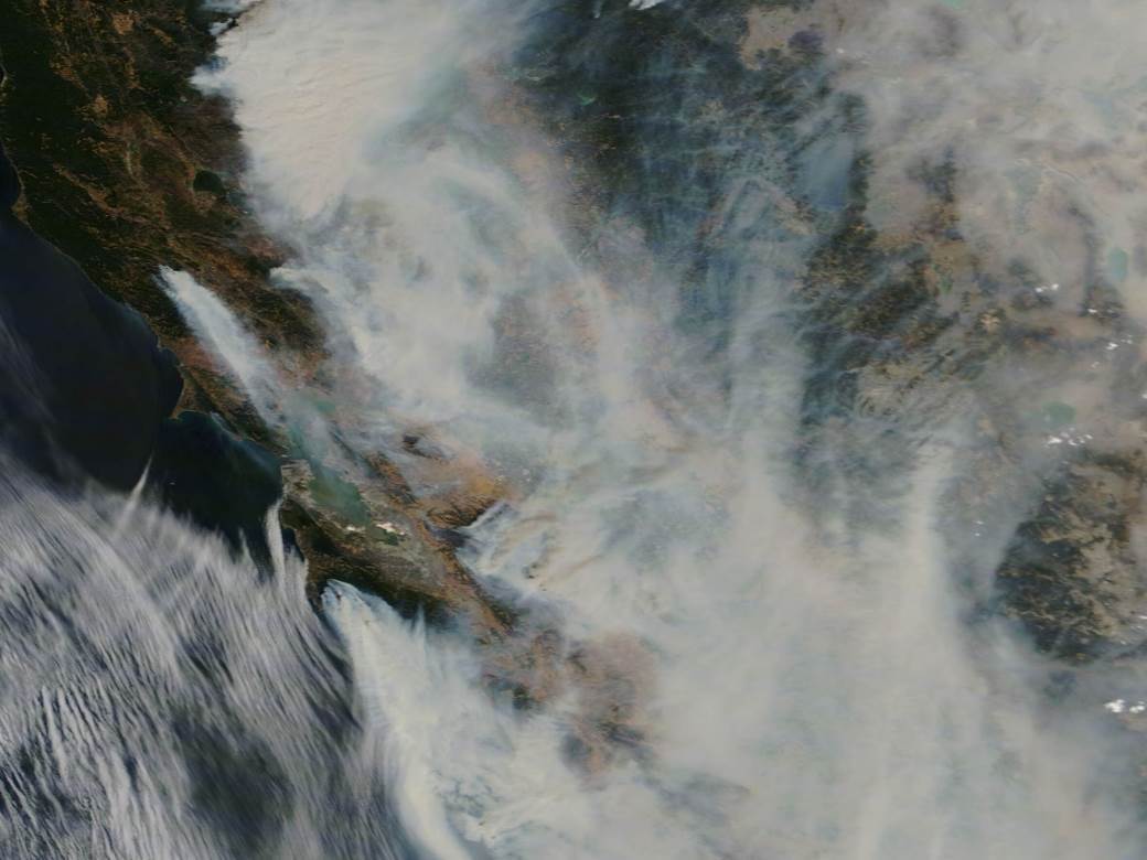 kalifornija požar stradali žrtve kanada pomoć