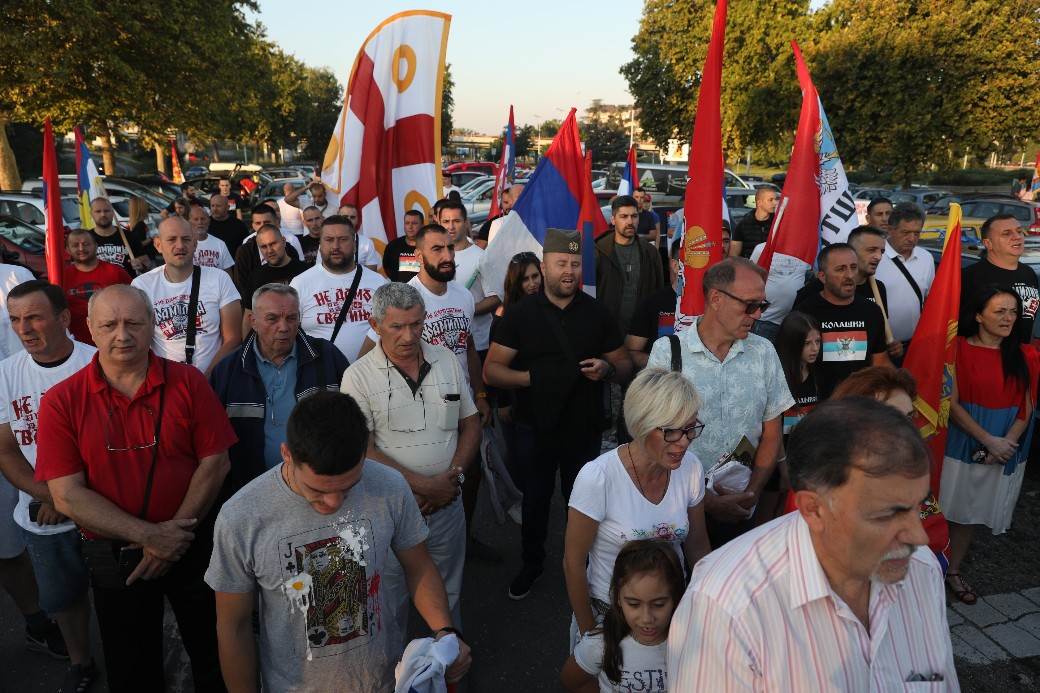 Crna Gora auto-litija Podgorica blokada puteva