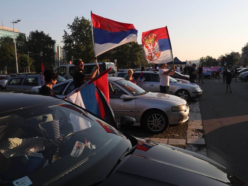 Crna Gora auto-litija Podgorica blokada puteva