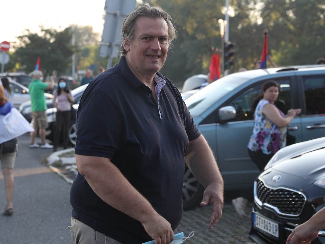 Crna Gora auto-litija Podgorica blokada puteva