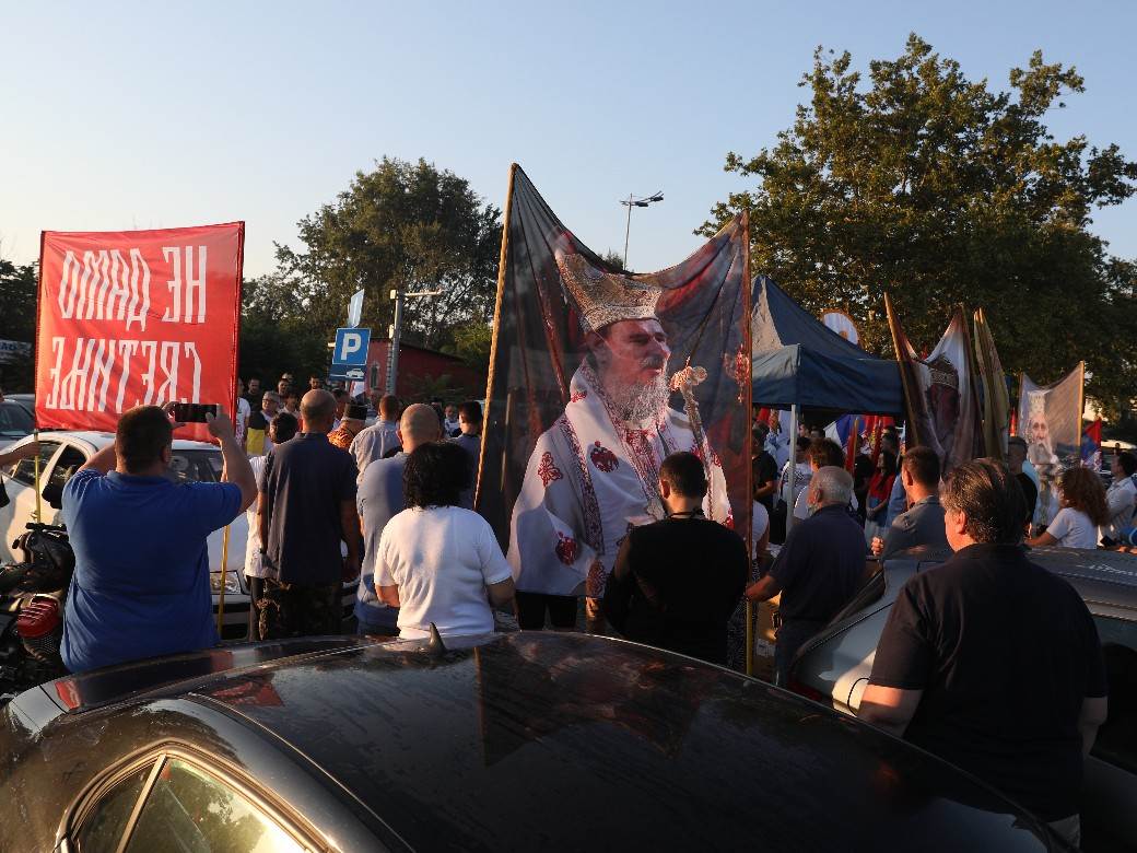 Crna Gora auto-litija Podgorica blokada puteva