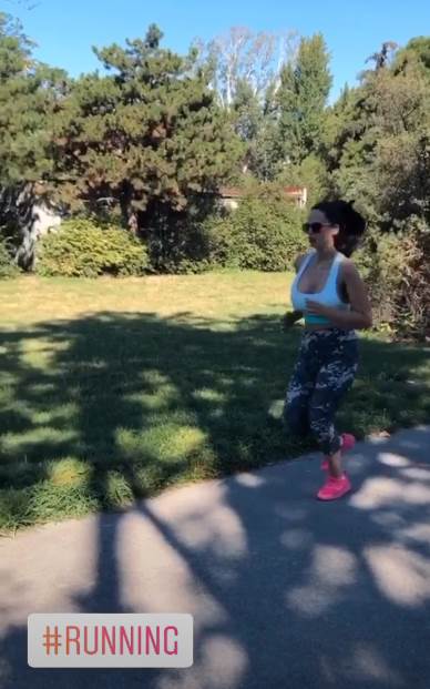 Indira Aradinović Indy Instagram fotografije vežbanje
