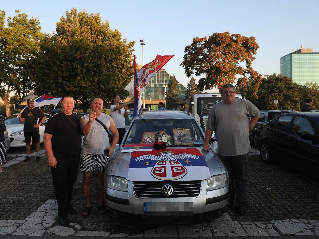 Crna Gora auto-litija Podgorica blokada puteva