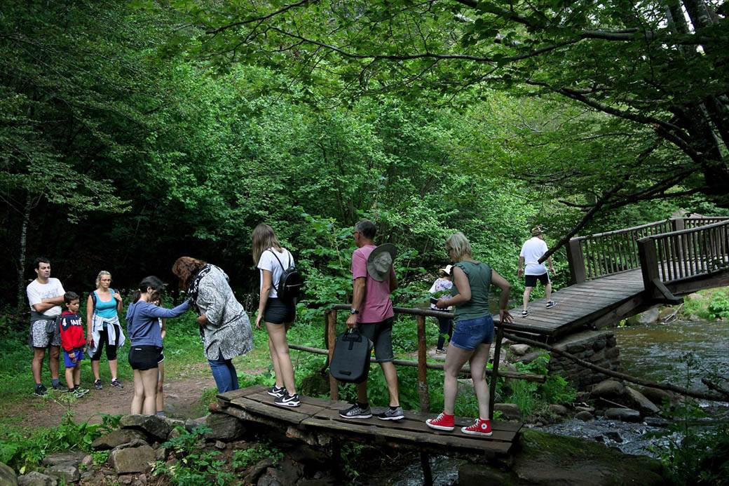 Stara planina turizam Srbija kanjon vodopad pećine vidikovci fotografije