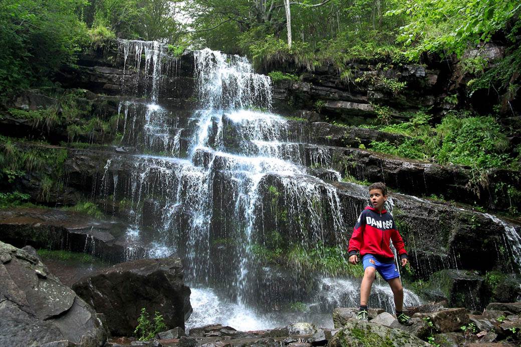 Stara planina turizam Srbija kanjon vodopad pećine vidikovci fotografije