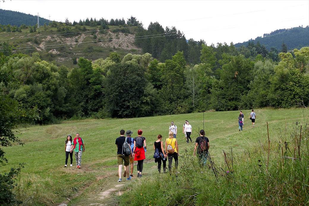 Stara planina turizam Srbija kanjon vodopad pećine vidikovci fotografije